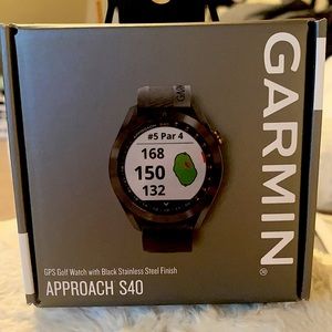 Brand New Garmin Approach S40